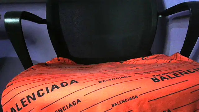 Snapshot of nine9inchdonn chatting on March 2025 03:34:02 AM nine9inchdonn online show from March 2025 03:34:02 AM