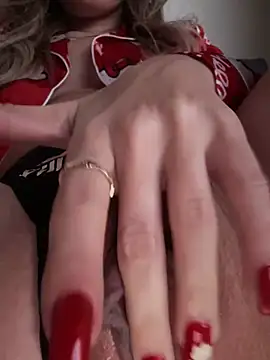 Snapshot of SonyaD_ chatting on December 2024 05:38:02 AM SonyaD online show from December 2024 05:38:02 AM