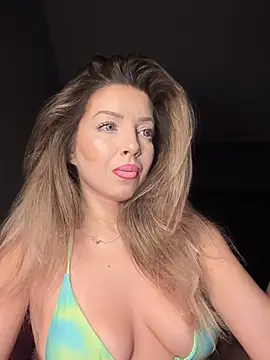 Snapshot of SonyaD_ chatting on February 2025 02:03:02 AM SonyaD online show from February 2025 02:03:02 AM