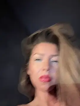 Snapshot of SonyaD_ chatting on February 2025 05:23:01 AM SonyaD online show from February 2025 05:23:01 AM