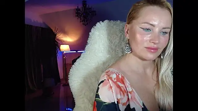 Snapshot of eyesangel22 chatting on December 2024 03:31:02 PM eyesangel22 online show from December 2024 03:31:02 PM