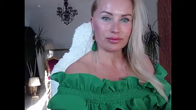 Snapshot of eyesangel22 chatting on January 2025 08:40:02 AM eyesangel22 online show from January 2025 08:40:02 AM