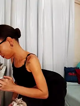 pollypetrovaxxx online show from February 2026 05:41:01 PM