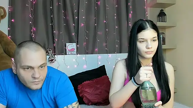 xDeepInLovexx online show from January 2025 06:44:01 PM