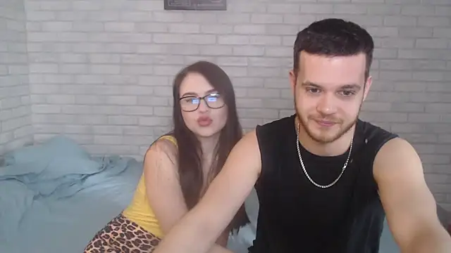 Snapshot of Fuckyoursecretary69 chatting on February 2025 12:05:02 PM Fuckyoursecretary69 online show from February 2025 12:05:02 PM