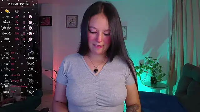 Snapshot of Lexie_Thompson10 chatting on February 2025 03:34:02 AM Lexie Thompson10 online show from February 2025 03:34:02 AM