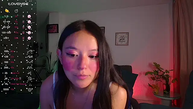 Snapshot of Lexie_Thompson10 chatting on March 2025 07:53:01 AM Lexie Thompson10 online show from March 2025 07:53:01 AM