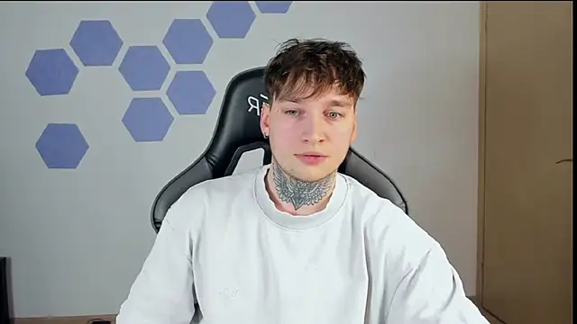 Snapshot of Chris_Tyson chatting on January 2025 06:20:01 PM Chris Tyson online show from January 2025 06:20:01 PM