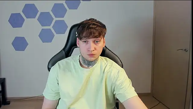 Snapshot of Chris_Tyson chatting on February 2025 03:41:01 AM Chris Tyson online show from February 2025 03:41:01 AM