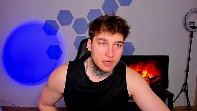 Snapshot of Chris_Tyson chatting on March 2026 08:08:02 AM Chris Tyson online show from March 2026 08:08:02 AM