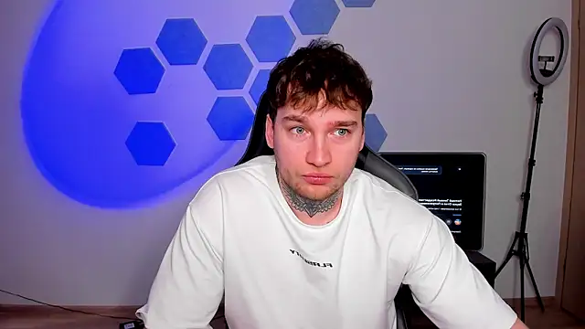 Snapshot of Chris_Tyson chatting on March 2026 08:30:02 AM Chris Tyson online show from March 2026 08:30:02 AM