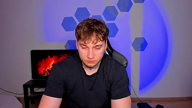 Snapshot of Chris_Tyson chatting on March 2026 09:04:02 AM Chris Tyson online show from March 2026 09:04:02 AM