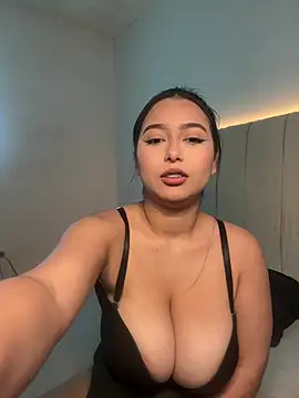 RexxaYBlade online show from March 2026 03:28:01 PM