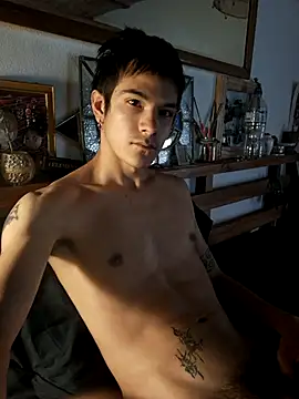 Snapshot of LYZBORNHD chatting on January 2025 03:12:02 PM LYZBORNHD online show from January 2025 03:12:02 PM