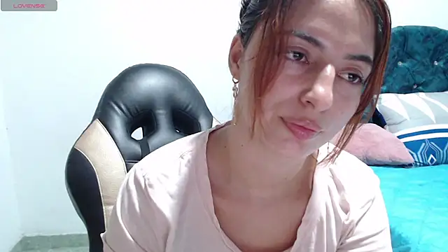 Kate lorens9 online show from January 2025 11:54:01 PM