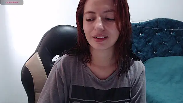 Kate lorens9 online show from February 2025 01:17:02 PM