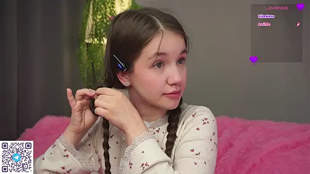 AmiLewis online show from March 2025 01:09:01 AM