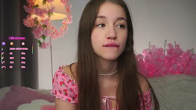 AmiLewis online show from September 2025 01:17:02 AM