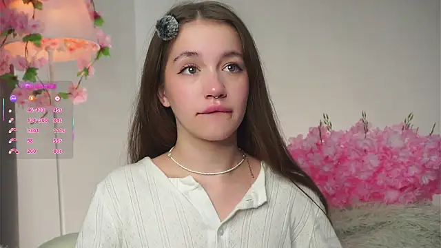 AmiLewis online show from September 2025 01:08:02 AM