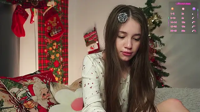 AmiLewis online show from December 2025 01:12:02 AM