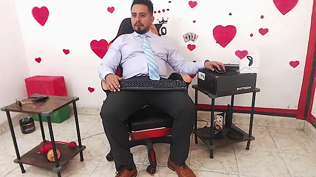 Snapshot of KalethBigDick chatting on March 2026 04:11:02 PM KalethBigDick online show from March 2026 04:11:02 PM