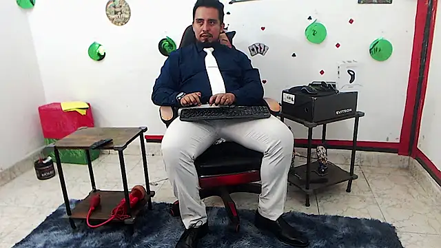 KalethBigDick online show from May 2026 11:17:01 AM