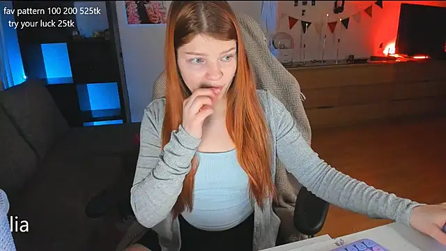 lil lia online show from January 2025 04:59:02 PM