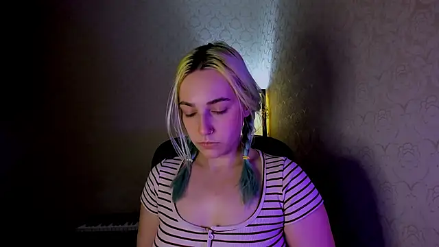 coraline meow online show from December 2024 04:23:01 PM