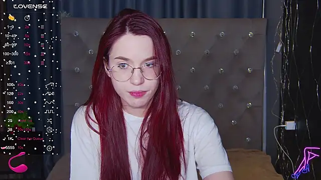 EmilyKents online show from February 2025 05:09:02 AM