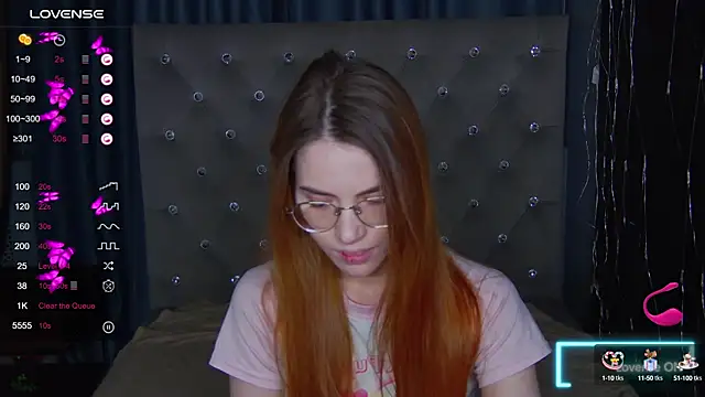 EmilyKents online show from September 2025 01:49:01 AM