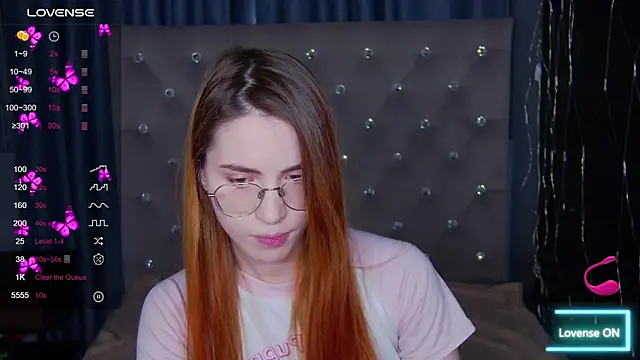 EmilyKents online show from September 2025 01:49:02 AM