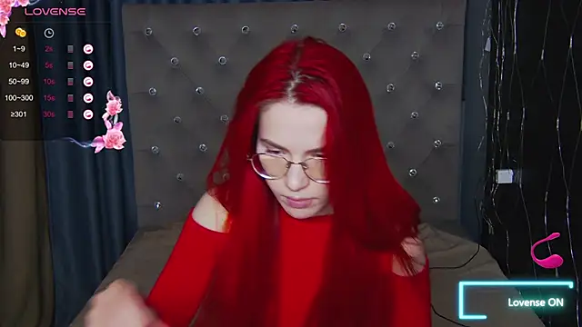 EmilyKents online show from October 2025 01:47:01 AM