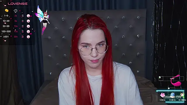 EmilyKents online show from October 2025 01:28:01 AM