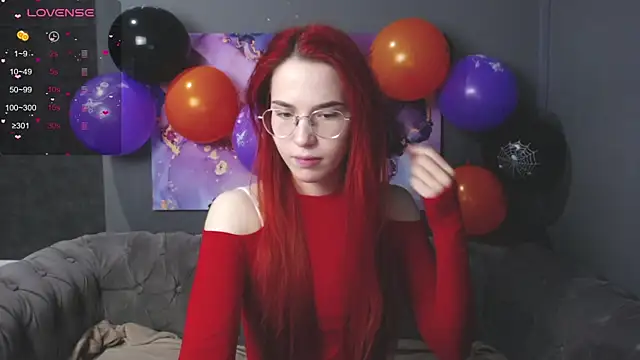 EmilyKents online show from October 2025 01:39:03 AM