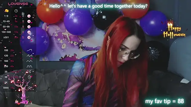 EmilyKents online show from October 2025 01:30:01 AM