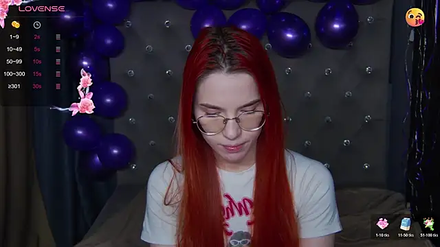 EmilyKents online show from November 2025 01:27:01 AM