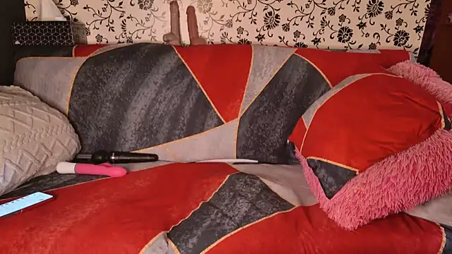 Snapshot of Luiza_Hammer chatting on March 2025 11:51:01 AM Luiza Hammer online show from March 2025 11:51:01 AM