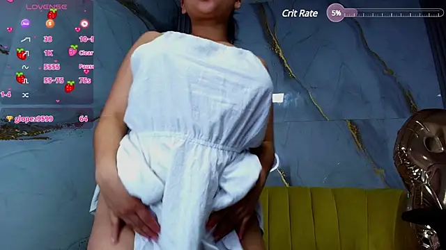 Snapshot of _mila_sweet_v chatting on February 2025 12:43:01 AM mila sweet v online show from February 2025 12:43:01 AM