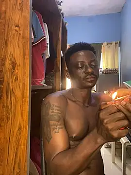 Snapshot of BigBrotherFreak chatting on March 2025 03:09:02 PM BigBrotherFreak online show from March 2025 03:09:02 PM