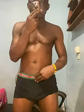 Snapshot of BigBrotherFreak chatting on March 2025 02:08:02 PM BigBrotherFreak online show from March 2025 02:08:02 PM