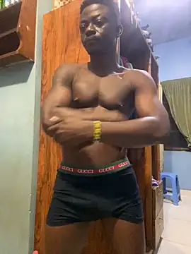 Snapshot of BigBrotherFreak chatting on March 2025 06:32:01 PM BigBrotherFreak online show from March 2025 06:32:01 PM