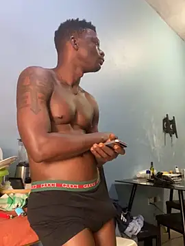 Snapshot of BigBrotherFreak chatting on March 2025 03:07:02 PM BigBrotherFreak online show from March 2025 03:07:02 PM