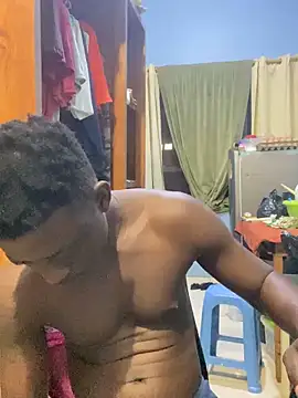 Snapshot of BigBrotherFreak chatting on March 2025 07:15:01 PM BigBrotherFreak online show from March 2025 07:15:01 PM