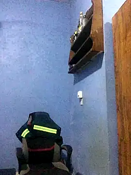 Snapshot of BigBrotherFreak chatting on September 2025 06:33:02 PM BigBrotherFreak online show from September 2025 06:33:02 PM