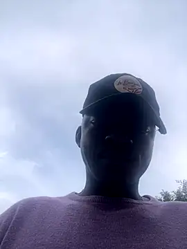 Snapshot of BigBrotherFreak chatting on October 2025 05:13:02 PM BigBrotherFreak online show from October 2025 05:13:02 PM