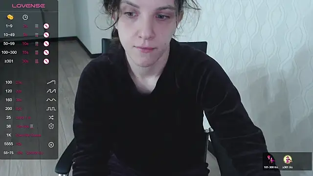 LisaHeart online show from November 2025 11:47:02 PM