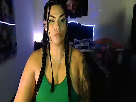 Snapshot of CarolinaRincon chatting on September 2025 09:39:02 PM CarolinaRincon online show from September 2025 09:39:02 PM