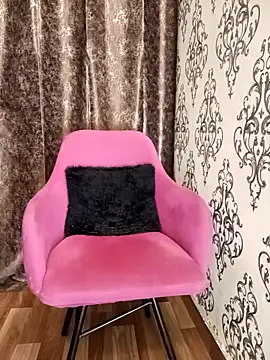 Mishika Gill online show from February 2025 06:24:02 PM