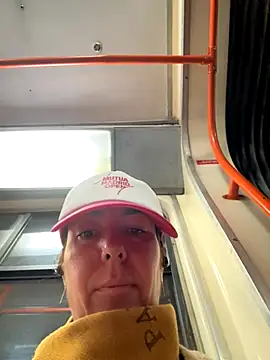 eveangelll online show from October 2025 03:50:02 AM