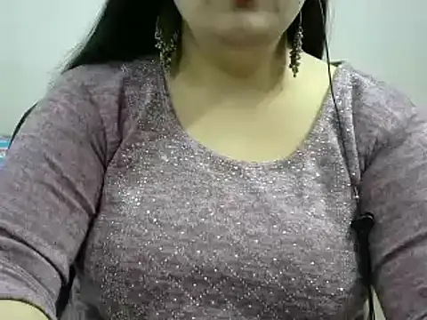 Snapshot of Shruti_139 chatting on December 2024 06:49:01 PM Shruti 139 online show from December 2024 06:49:01 PM